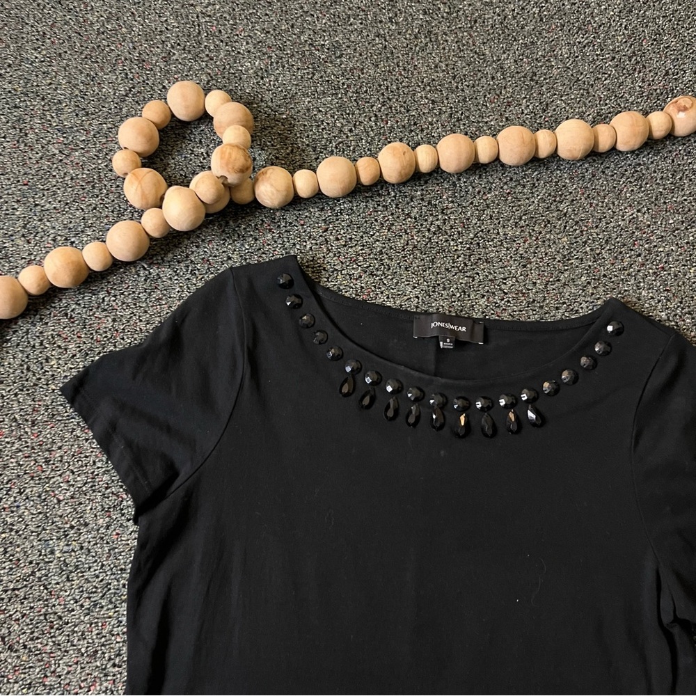 JONES WEAR Black 95% Cotton Bejeweled Gemstone Round Neck Short-Sleeve T-Shirt S
